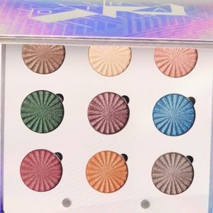 Ofra Glitch 2000 eyeshadow palette NWT NEW 🌷